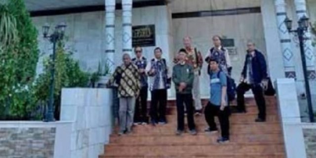 Rihlah Peradaban, Perjalanan Penuh Makna Di Turki Dan Spanyol (Seri-12): Geliat Dakwah di Madrid dan Islam di Spanyol
