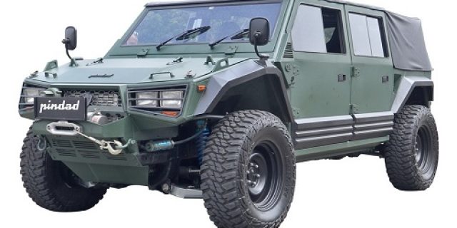 Maung : Menjebol Mitos Industrialisasi Nasional Maung : Menjebol Mitos Industrialisasi Nasional