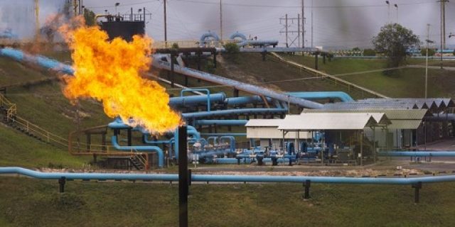 CERI Menyoal Bahaya Tender Berlarut-larut di PT Pertamina Hulu Rokan CERI Menyoal Bahaya Tender Berlarut-larut di PT Pertamina Hulu Rokan