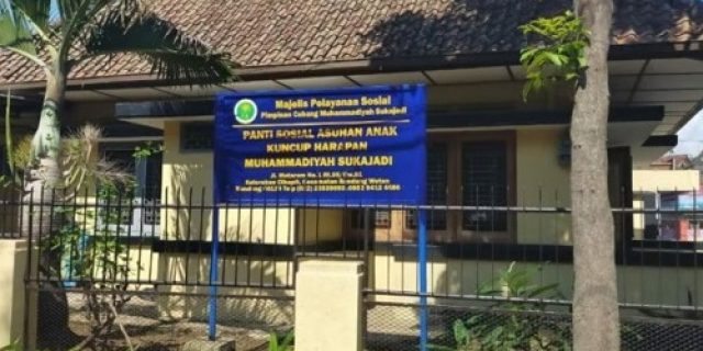 Rizal Fadilah: Panti Asuhan Muhammadiyah Bandung Dalam Bahaya Rizal Fadilah: Panti Asuhan Muhammadiyah Bandung Dalam Bahaya