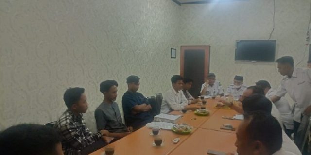 Aktivis GEMPAR Bahas Kemiskinan di Sumenep Saat Audiensi Dengan Dinsos P3A