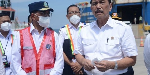 Menhub Dampingi Menko Luhut Cek Kesiapan Pelabuhan Patimban Jelang Peralihan Operator