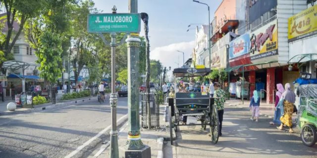 Ahmad Cholis Hamzah : TETANGGAMU adalah PASARMU