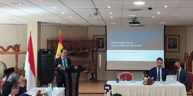 Membangun Poros Jakarta-Madrid-Abu Dhabi