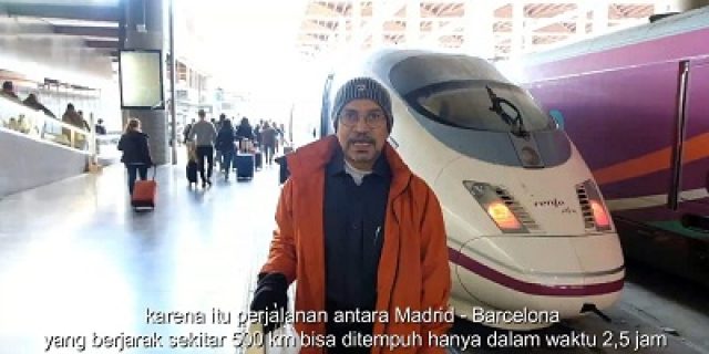 Ke Barcelona Naik Kereta Cepat Dengan Kelajuan 250 Km/jam Ke Barcelona Naik Kereta Cepat Dengan Kelajuan 250 Km/jam