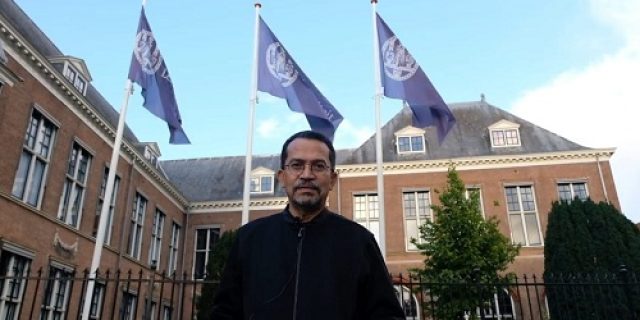 Mengunjungi Universitas Leiden, Universitas Tertua di Dunia Yang Sangat Penting Bagi Bangsa Indonesia