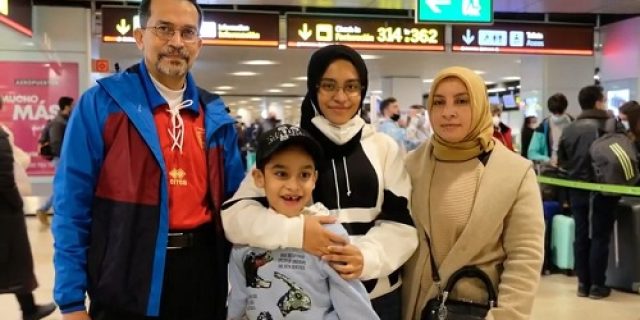 Memilih Kuliah S2 Di Tanah Air, Dubes Najib Hargai Keputusan Anaknya