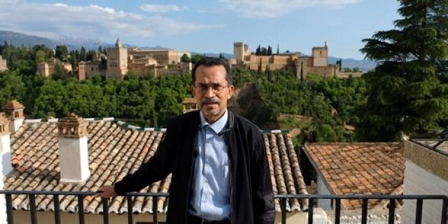 Mengunjungi Satu-Satunya Masjid Di Kota Tua di Granada