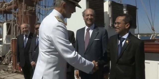 Dubes Najib, Bekerja dan Berkarya Sama Hebatnya Dubes Najib, Bekerja dan Berkarya Sama Hebatnya