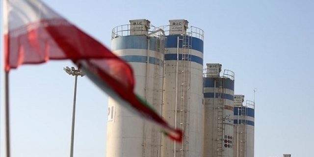 Iran, Rusia, dan Tiongkok mengirim surat ke PBB yang menyatakan kesepakatan nuklir dengan Teheran telah berakhir