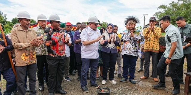 Lakukan Peletakan Batu Pertama, LaNyalla Apresiasi Papua Barat Daya Genjot SDM di Pendidikan dan Olahraga