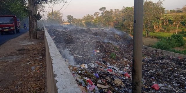 Mengganggu Lingkunan,TPS Sampah Di Kendal Ngawi Kembali Disorot Masyarakat