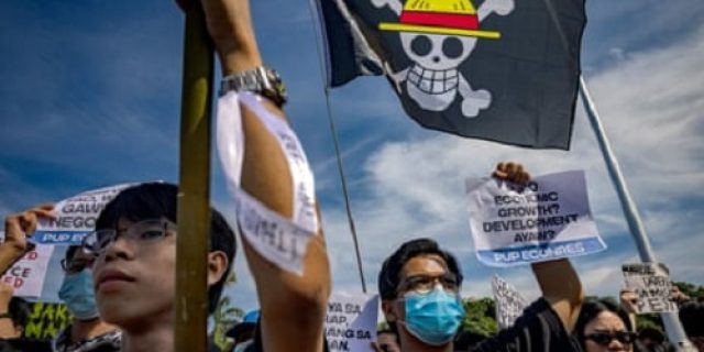 The Guardian: Ketika Bendera One Piece Jadi Lambang Perlawanan Generasi Z Asia The Guardian: Ketika Bendera One Piece Jadi Lambang Perlawanan Generasi Z Asia