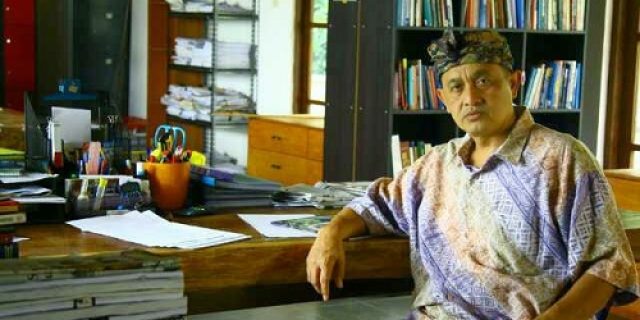 Diduga Terlibat Konflik ORARI, Putu Suasta: JP Layak Direshuffle Diduga Terlibat Konflik ORARI, Putu Suasta: JP Layak Direshuffle