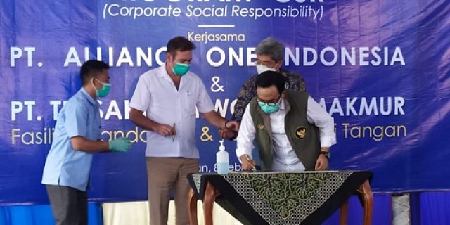 Bupati Baddrut Tamam Resmikan Sumur Bor CSR dari PT Alliance One Indonesia dan PT Tri Sakti Purwosari Makmur