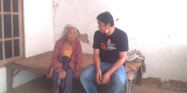Suwaifi Kembali Sambangi Rumah Para Janda Dan Lansia