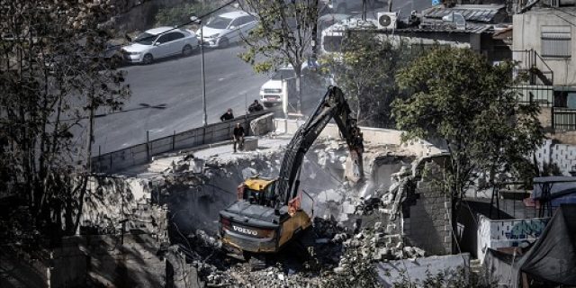 Pembersihan etnis, kejahatan perang: Palestina mengecam pembongkaran rumah oleh Israel di Yerusalem Timur