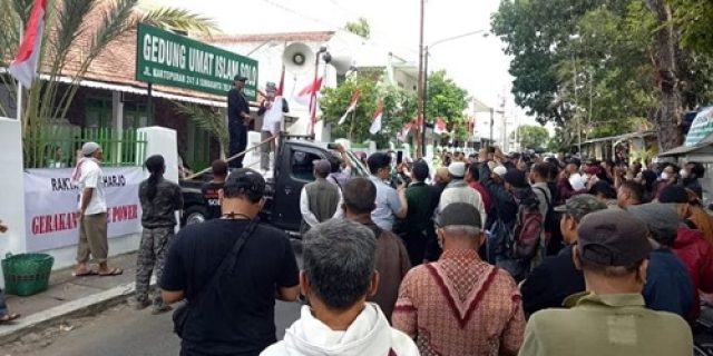 Tokoh Mega Bintang Mudrick Pimpin Aksi Aliansi People Power Solo