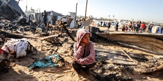 Pembaruan: Setidaknya 32 orang tewas dalam serangan Israel di Gaza hari ini Pembaruan: Setidaknya 32 orang tewas dalam serangan Israel di Gaza hari ini