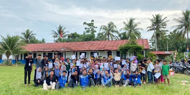 Libur Produktif, Ikatan Mahasiswa Muslim Pesisir Barat Lakukan Pengabdian Pada Daerah Libur Produktif, Ikatan Mahasiswa Muslim Pesisir Barat Lakukan Pengabdian Pada Daerah