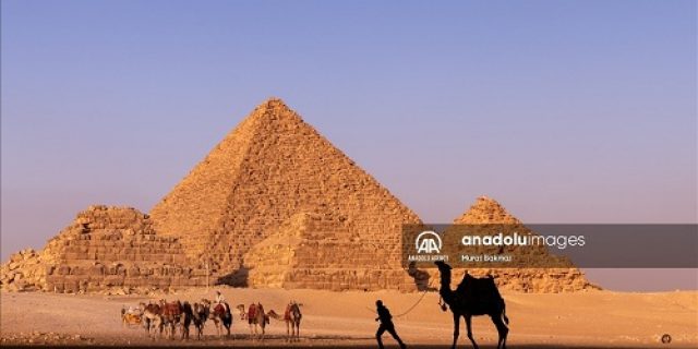 Piramida Giza: Objek wisata di Mesir
