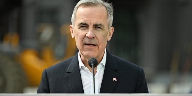 Perang Dagang AS : Untuk mobil asing dikenakan tarif 25%, jika UE dan Canada membalas, akan dikenakan tarif lebih besar