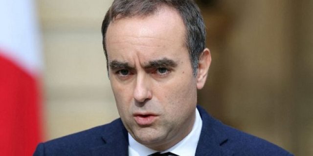 Perdana Menteri Baru Prancis, Lecornu, Mengundurkan Diri Beberapa Jam Setelah Mengumumkan Kabinet