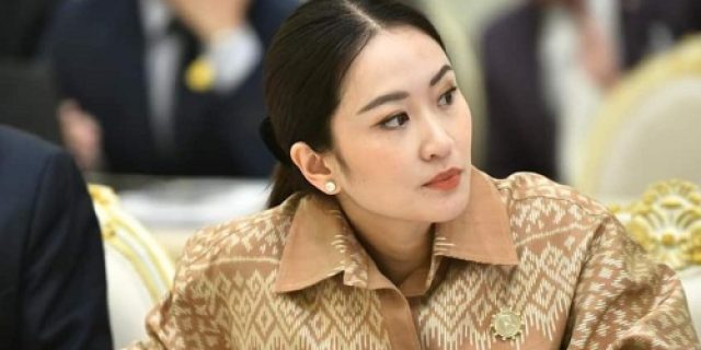“Ung-Ing” Menjadi Perdana Menteri Termuda Thailand “Ung-Ing” Menjadi Perdana Menteri Termuda Thailand
