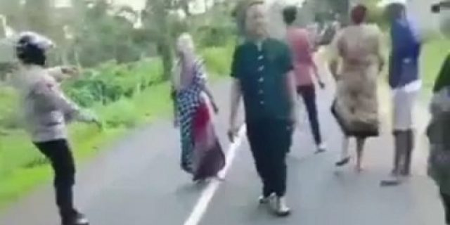 Polsek Pegantenan Serap Informasi Beredarnya Video Warga Bawa Celurit, Ungkap Ada Kesalahpahaman