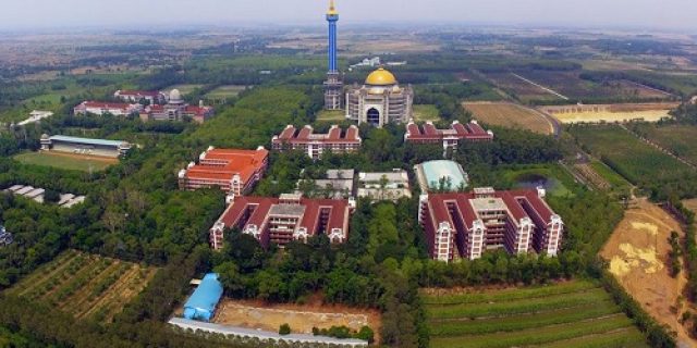 AS Panji Gumilang, Al Zaytun, Dan Kesesatan