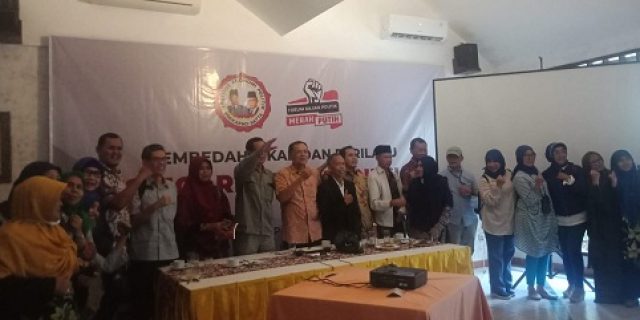 Diskusi Sikap dan Prilaku Oligarkhi di Indonesia Diskusi Sikap dan Prilaku Oligarkhi di Indonesia