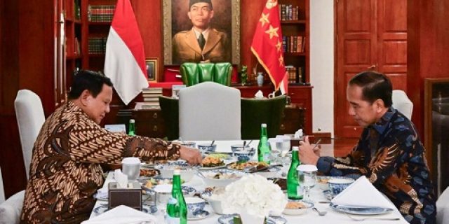 Jokowi Polah Prabowo Kepradah