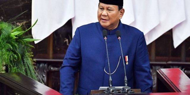 Prabowo Gibran Butuh APBN 7000 Triliun Rupiah Untuk Capai Pertumbuhan 8 Persen Prabowo Gibran Butuh APBN 7000 Triliun Rupiah Untuk Capai Pertumbuhan 8 Persen