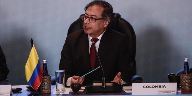 Presiden Kolombia memuji keputusan ICJ yang menentang Israel Presiden Kolombia memuji keputusan ICJ yang menentang Israel