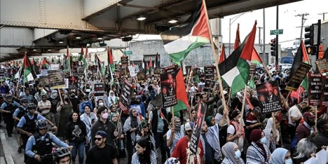 Protes pro-Palestina berlangsung pada hari terakhir Konvensi Nasional Partai Demokrat