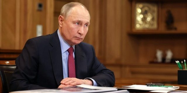 Exit poll: Putin memimpin dengan 87% dalam pemilihan presiden Rusia