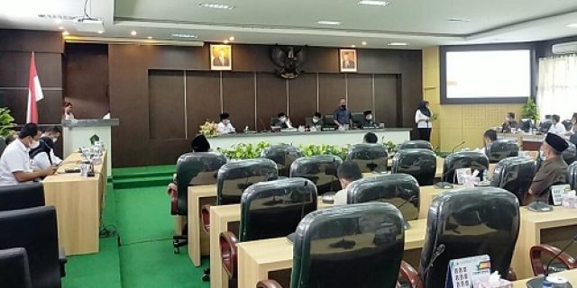 DPRD Pamekasan Gelar Paripurna Pandangan Umum Praksi Terhadap LKPJ Bupati Tahun 2020