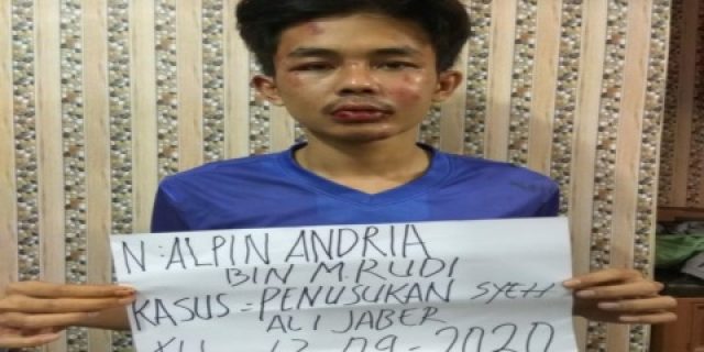 Inilah 10 Daftar Orang Gila Yang Menyerang dan Membunuh Ulama