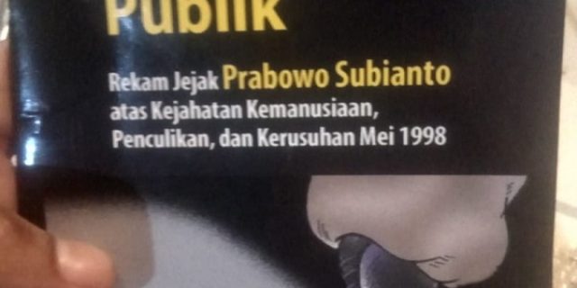 Beredar Buku Berisi “Kampanye Hitam” Serang Prabowo di UIN Alaudin Makasar