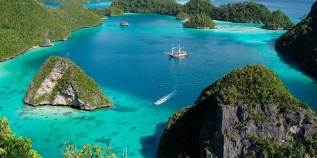 “Gawean” Wakil Presiden di Bidang Otonomi Khusus Papua   