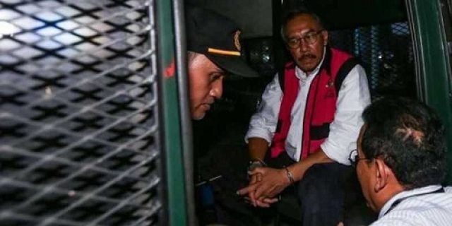 Syahganda: Alumni ITB Hitam Mampus, Alumni Putih Tetap Berjuang Syahganda: Alumni ITB Hitam Mampus, Alumni Putih Tetap Berjuang