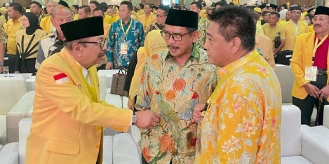 Ketum Golkar Bahlil Sebut Ridwan Hisjam Kader Senior Golkar Yang Unik dan Fenomenal