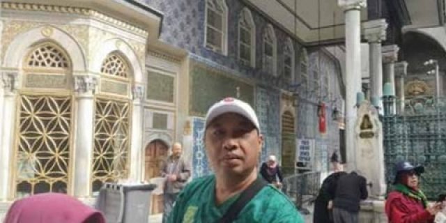 Rihlah Peradaban, Perjalanan Penuh Makna Di Turki Dan Spanyol (Seri-10): Identifikasi Batu Nisan