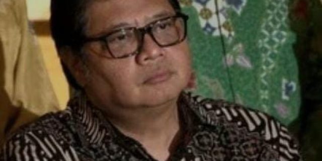 Golkar Terjepit, Elite Berkelit Golkar Terjepit, Elite Berkelit