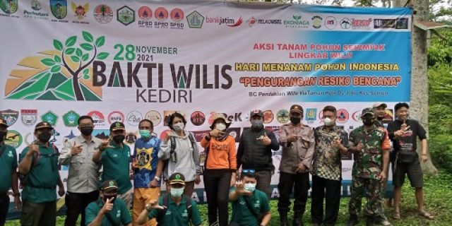 Peringati HMPI 2021 : Komunitas Pecinta Alam Lakukan Penghijauan Di Jalur Pendakian Lereng Wilis