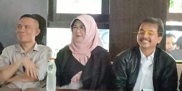 RRT Nyatakan Siap Hadapi Pemeriksaan Kasus Ijazah Palsu Jokowi RRT Nyatakan Siap Hadapi Pemeriksaan Kasus Ijazah Palsu Jokowi