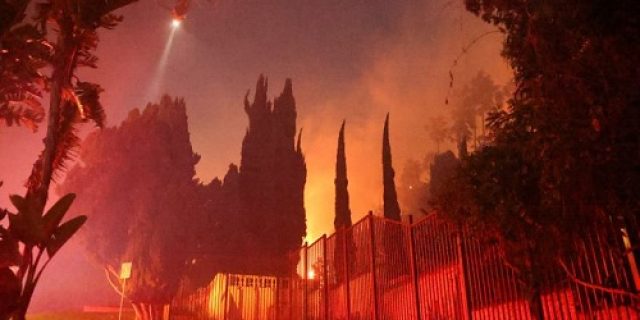 Ini selebritas Hollywood yang kehilangan rumah mereka akibat kebakaran hutan California