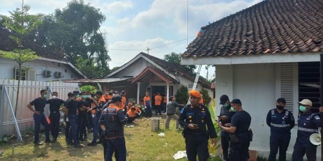 KAI DAOP 6 Yogyakarta Eksekusi 1 Rumah Tanpa Kompensasi, Kuasa Hukum Nilai KAI Arogan KAI DAOP 6 Yogyakarta Eksekusi 1 Rumah Tanpa Kompensasi, Kuasa Hukum Nilai KAI Arogan