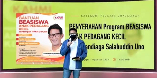 1.000 Anak Pedagang Kecil Terdampak PPKM Darurat Terima Beasiswa KAHMI Preneur, Diserahkan Langsung Oleh Sandiaga Uno