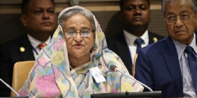 Perdana Menteri Bangladesh mengkritik AS atas penggerebekan terhadap protes mahasiswa pro-Palestina Perdana Menteri Bangladesh mengkritik AS atas penggerebekan terhadap protes mahasiswa pro-Palestina
